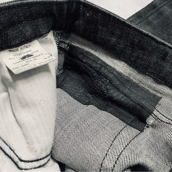 R13 / Sample - Picture 7 of 16